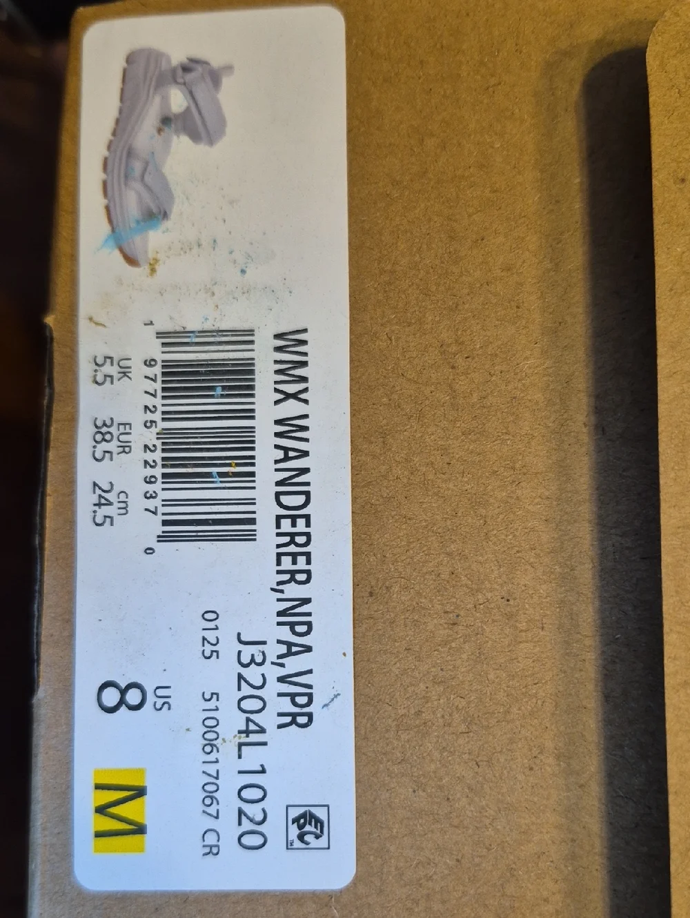 Vionic Wanderer Sandles - Picture 7 of 8